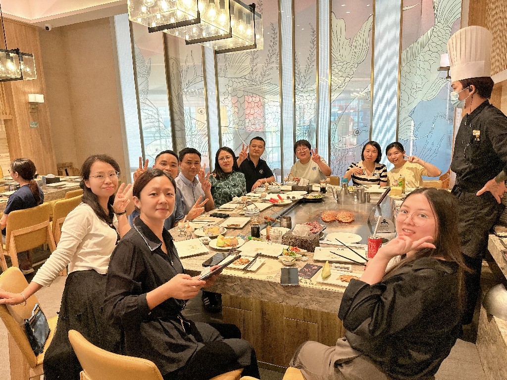 員工生日會丨芳菲四月花似錦，一歲一禮，快樂(圖5)